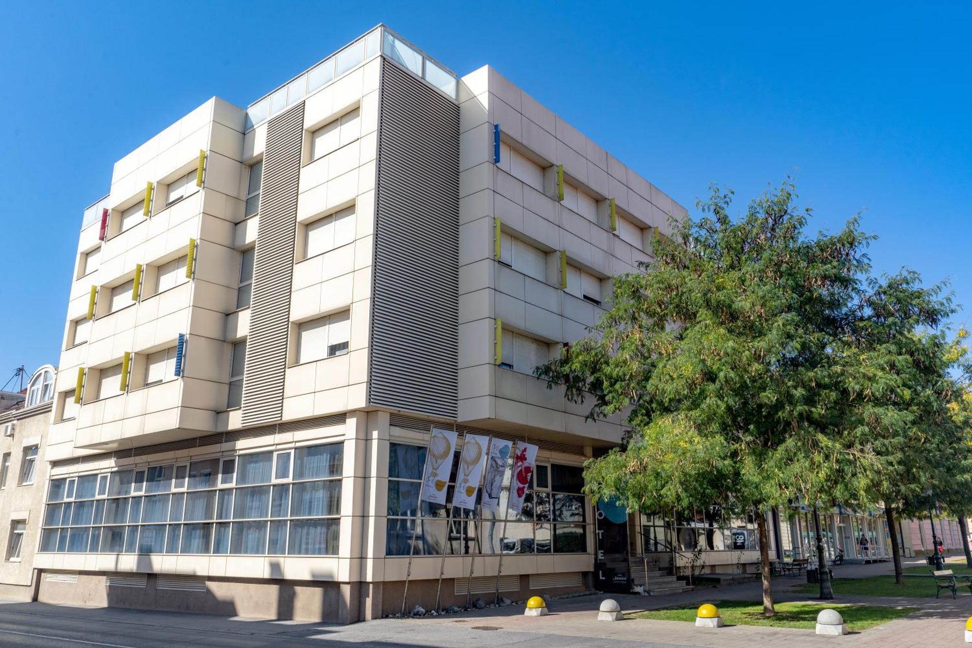 Artearia Hotel Bjelovar Eksteriør bilde