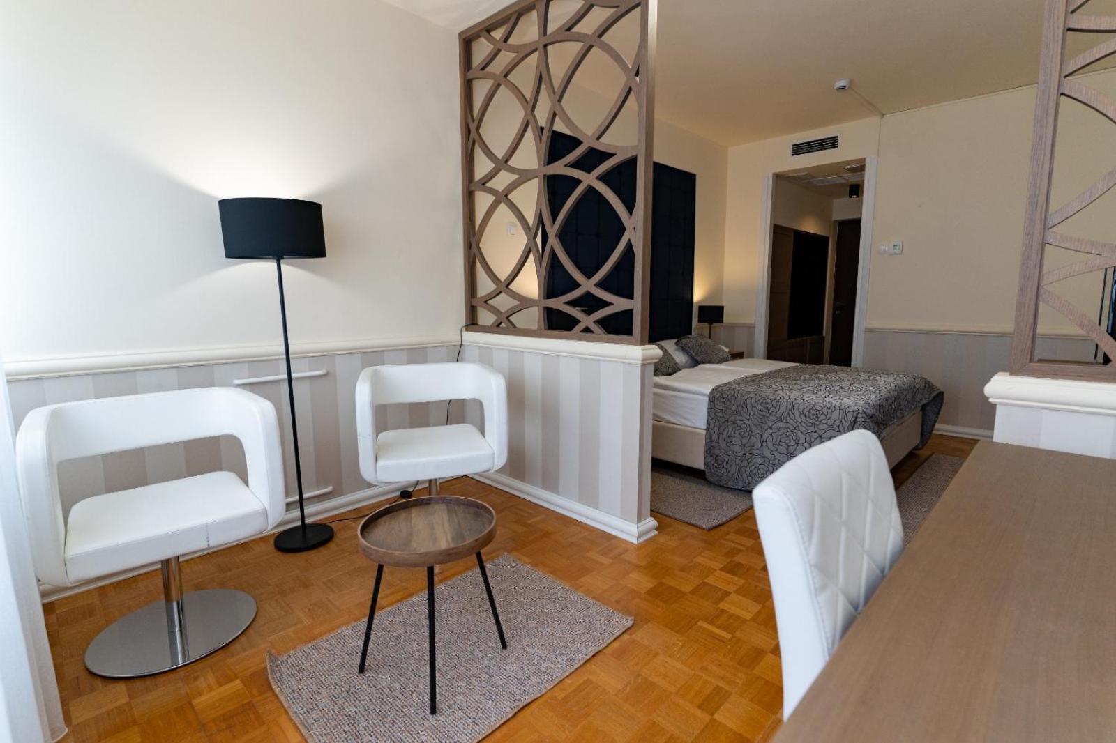 Artearia Hotel Bjelovar Eksteriør bilde