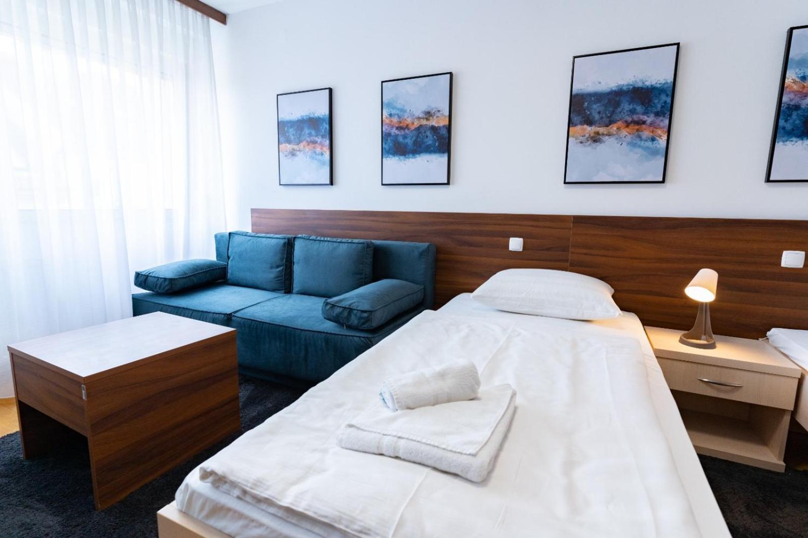 Artearia Hotel Bjelovar Eksteriør bilde